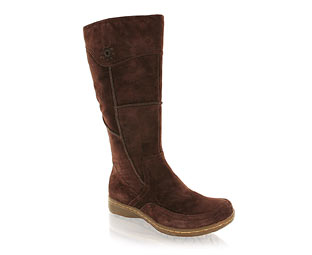 Casual Boot With Butted Seam Detail