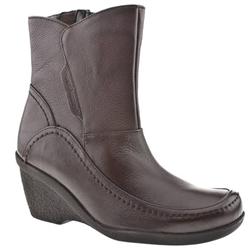 Hush Puppies Female Hooper Leather Upper Ankle Boots in Brown