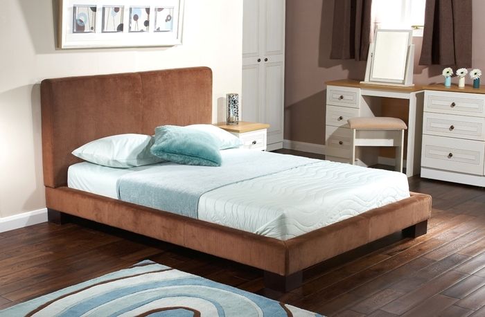 Idaho Beds Chicago 4ft 6 Double Fabric Bedstead