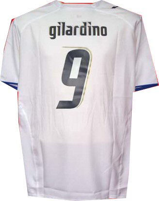 Puma Italy away (Gilardino 9) 06/07