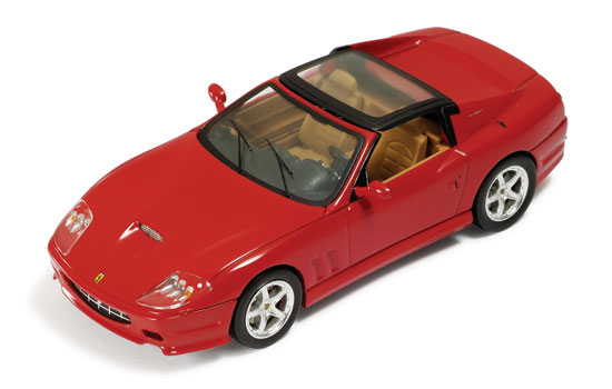 ixo Ferrari 575 Super America in Red
