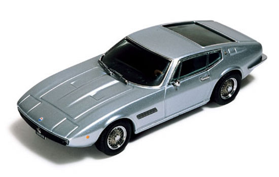 ixo Maserati Ghibli Coupe in silver