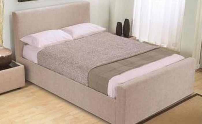 Boston Bedstead 4ft 6 Double Fabric Bed