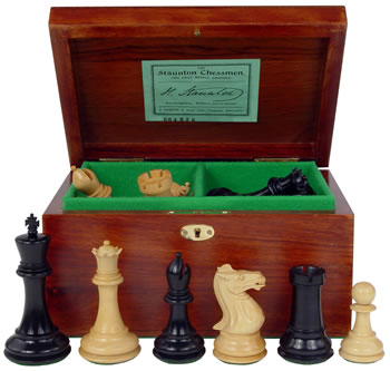 John Jaques Staunton Reintroduction Chess Set with 4and#39; King