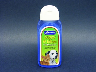 Johnsonand#39;s Puppy and Kitten Shampoo 125ml