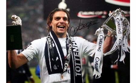 Woodgate Signed Photo - Spurs Hero
