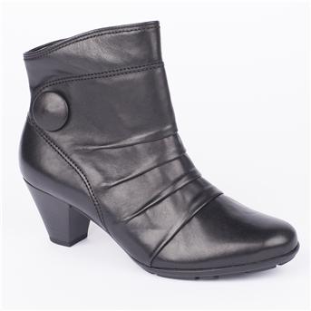 Anita Ankle Boots