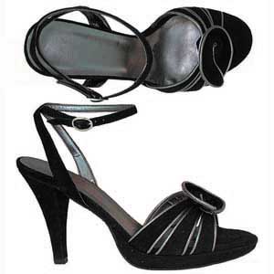 Jones Bootmaker Janie - Black Suede