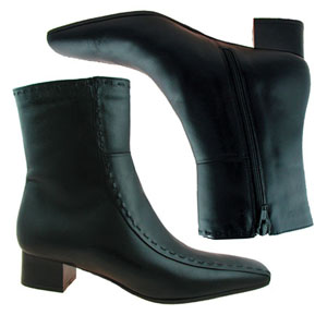 Jones Bootmaker Meek - Black