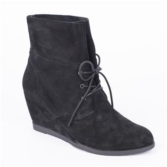 Onora Ankle Boots