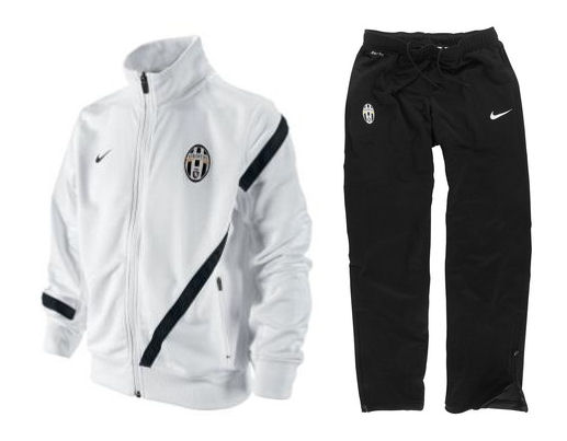 Nike 2011-12 Juventus Nike Sideline Tracksuit (White)