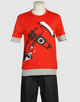 KRIZIA UOMO SPORTSWEAR TOPWEAR Short sleeve t-shirts MEN on YOOX.COM