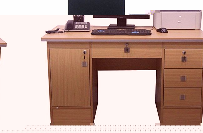 KSM Brand Computer Desk in Beech With 3 Locks 4 Home Office/Table/Workstation 617/110