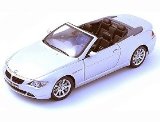 Kyosho Die-cast Model BMW 645ci Convertible (1:18 scale in Silver)