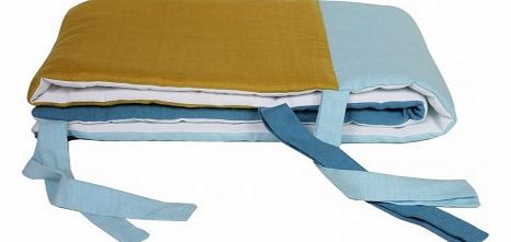 Cot bumper - Blue graphic `One size