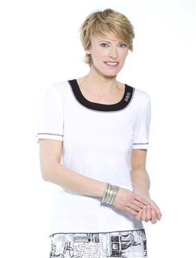 Ladies Contrast Neckline T-Shirt