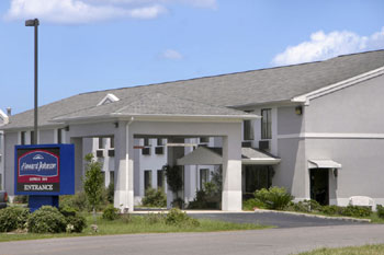 LAFAYETTE Howard Johnson Express Inn - Lafayette