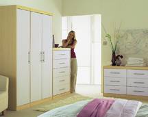 LAI 3-door wardrobe