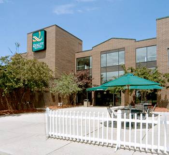 LANSING Quality Suites Lansing