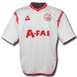 Le Coq Sportif 01-02 Aberdeen Away shirt