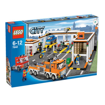 Lego City Garage (7642)