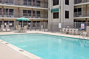 LENEXA Days Inn Kansas City Lenexa