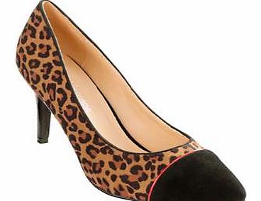 Leopard Court Shoes