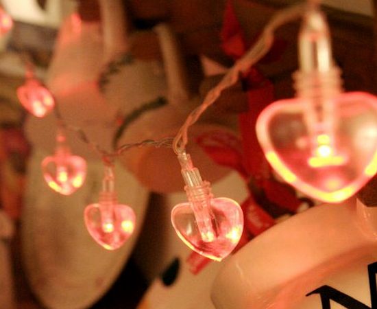 Lights4fun Battery Operated Heart Fairy Lights with 10 Red LEDs by Lights4fun