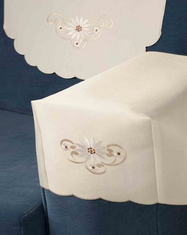 LINEN702 A SET OF 6 CHAIR ARM COVERS AND 5 CHAIR BACKS IN A DAISY OFF WHITE AND IVORY EMBROIDERED DAISIES DESIGN (54439/40)