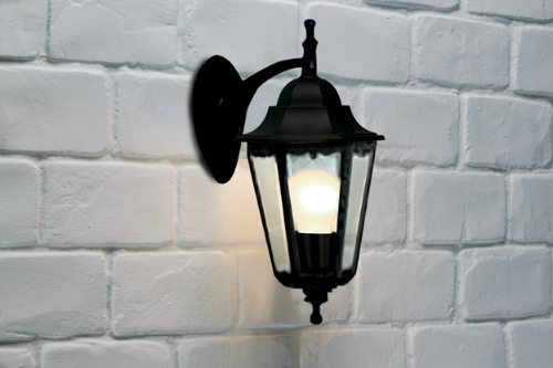 LIS Black Die Cast Aluminium Hanging Latern