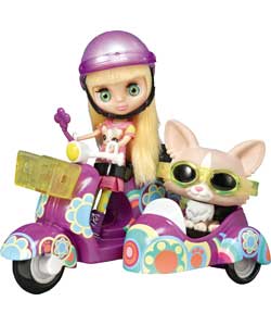 Littlest Pet Shop Blythe Scooter