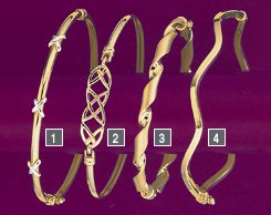 TWO-COLOUR GOLD KISS BANGLE