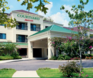 LIVONIA Courtyard by Marriott Detroit Livonia