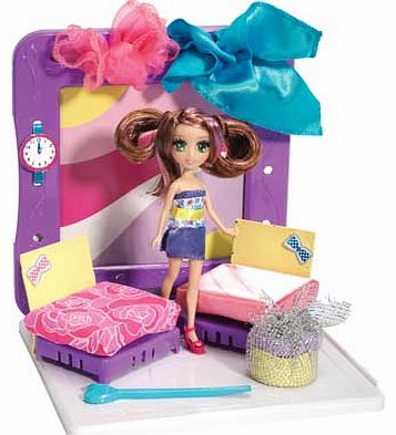 Designer Rooms Playset and Doll