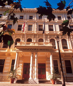 LONDON Commodore Hotel