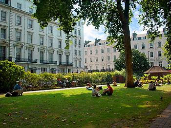 LONDON Norfolk Plaza Hotel