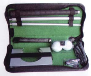 Executive Collapsable Golf Putting Set