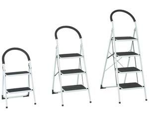 Loop handle folding steps