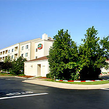 Courtyard by Marriott Louisville East