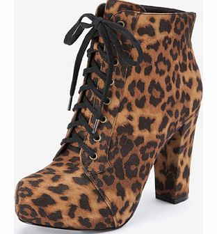 Love label Streisand Platform Ankle Boots