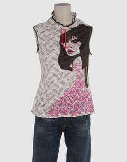 LTD FORNARINA TOP WEAR Sleeveless t-shirts WOMEN on YOOX.COM