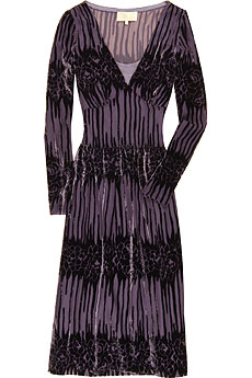 Velvet applique v-neck dress