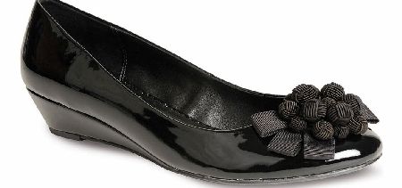 LUNAR Black Patent Wedge Court