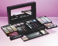 LXDirect 68-piece cosmetic set