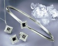 9-carat white gold & black cubic zirconia earring & pendant set