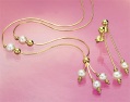 LXDirect pearl necklace