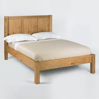 Oak Kingsize Bedstead (Sprung Slats)