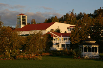 MACKINAC ISLAND Mission Point Resort