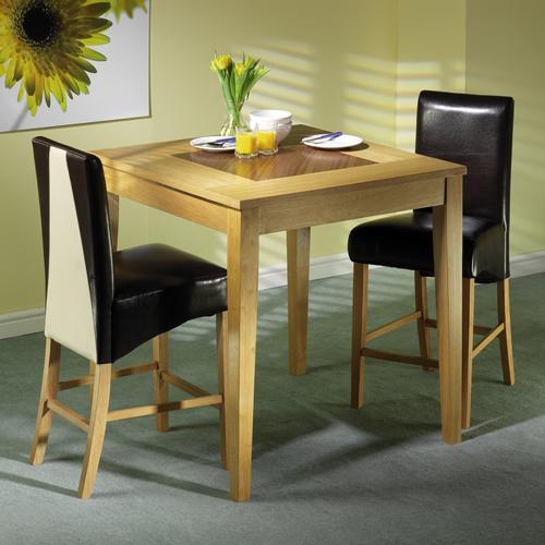 Madrid Oak Pub Table Dining Set (4 Bar Chairs)