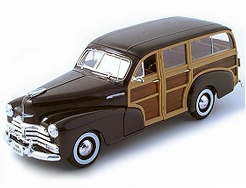 Maisto 1:18th Premiere Edition - Chevrolet Fleet (Woody)